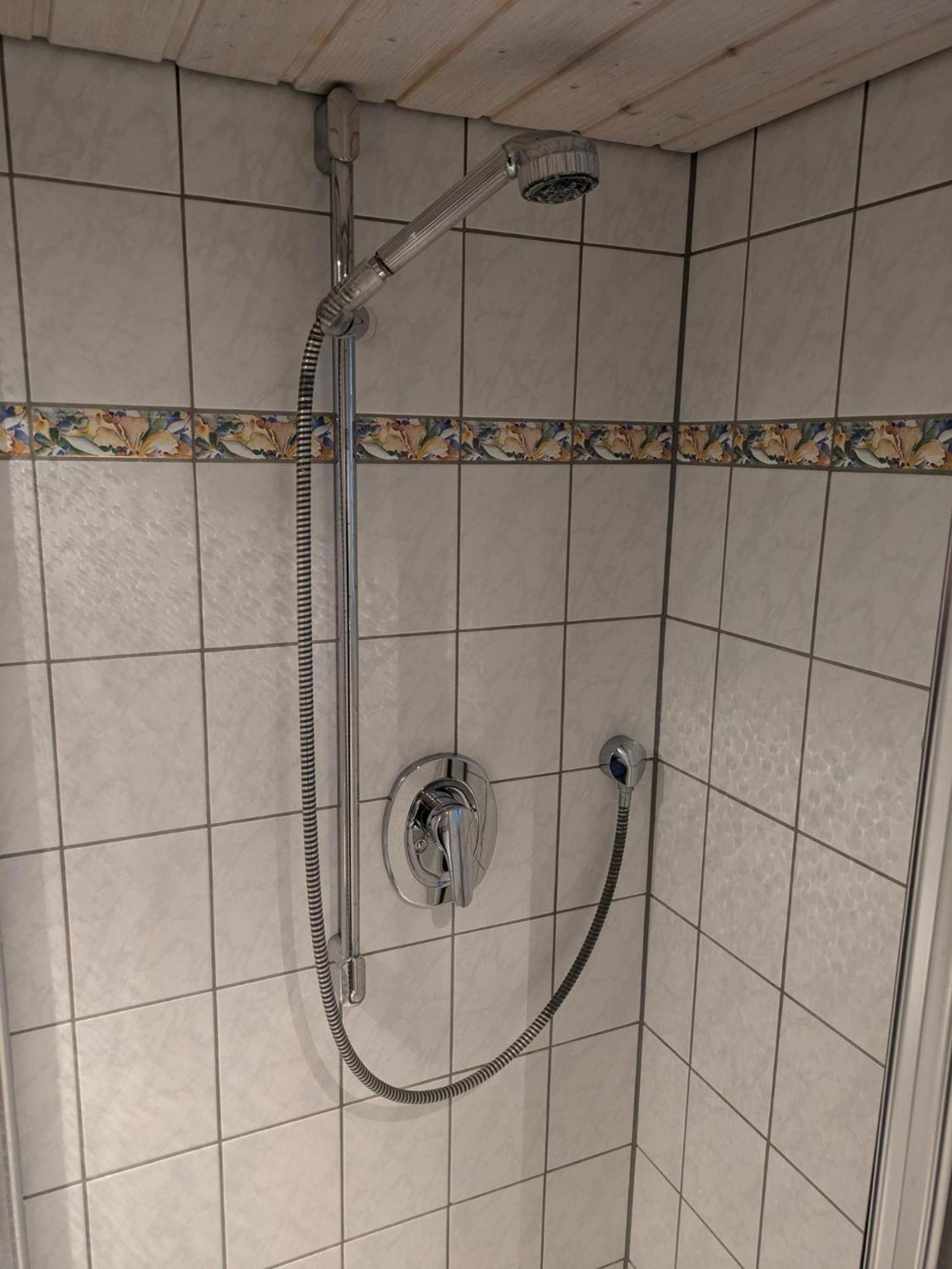 Gemuetliches Nest Im Basement Apartment Weilburg Bagian luar foto