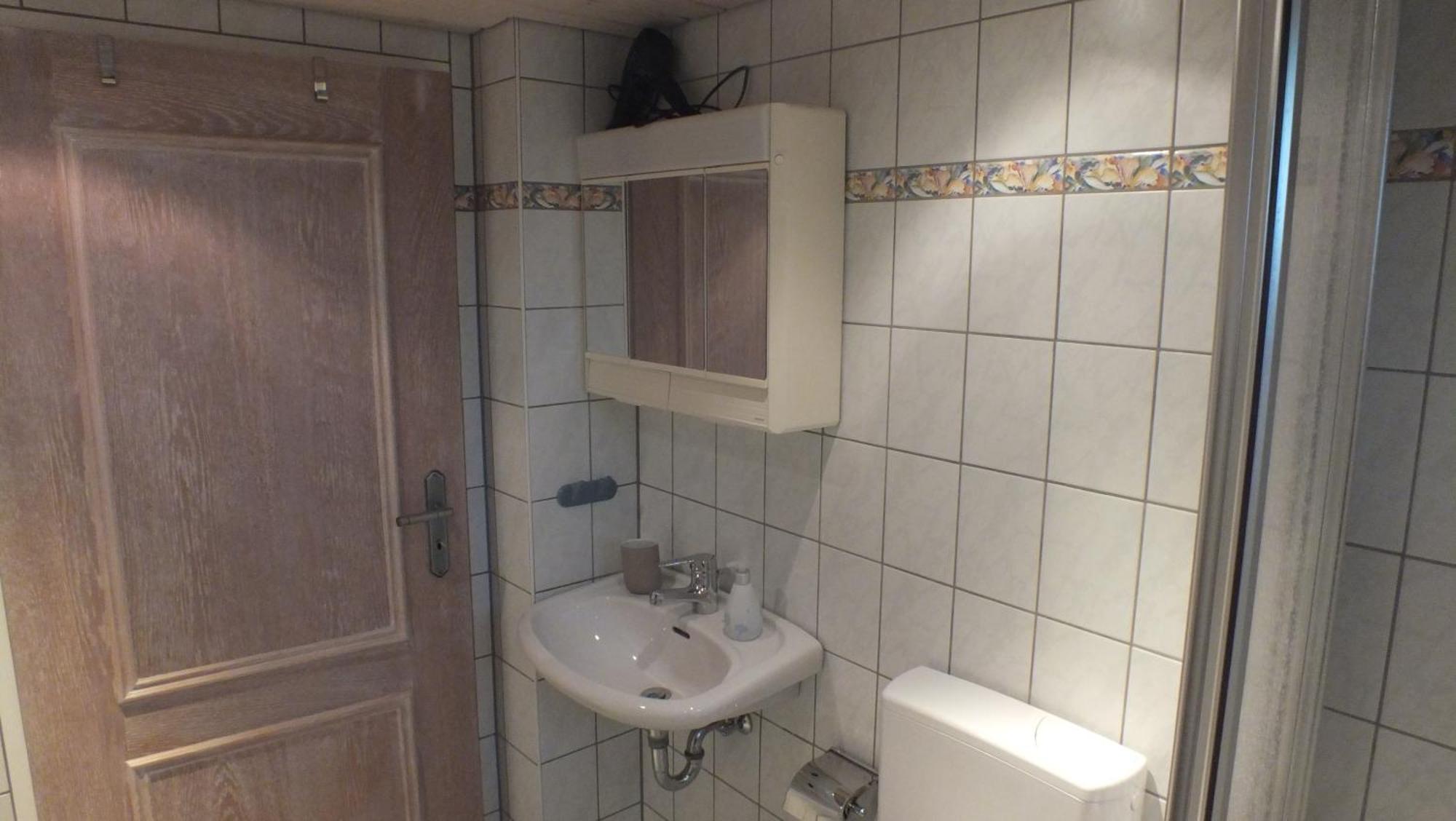 Gemuetliches Nest Im Basement Apartment Weilburg Bagian luar foto